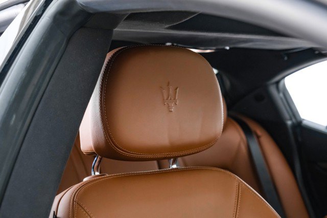 Used 2018 Maserati Ghibli S GranLusso AWD/4WD image 35