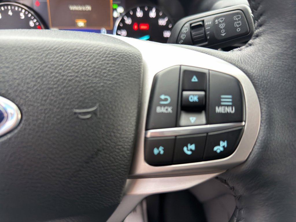 Used 2023 Ford Explorer Limited image 23