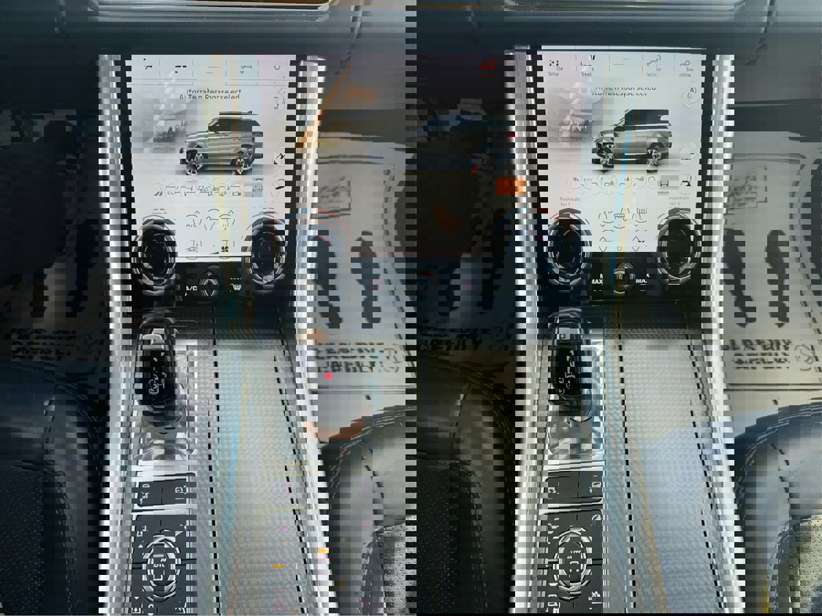 Used 2020 Land Rover Range Rover Sport HSE Dynamic AWD/4WD image 16