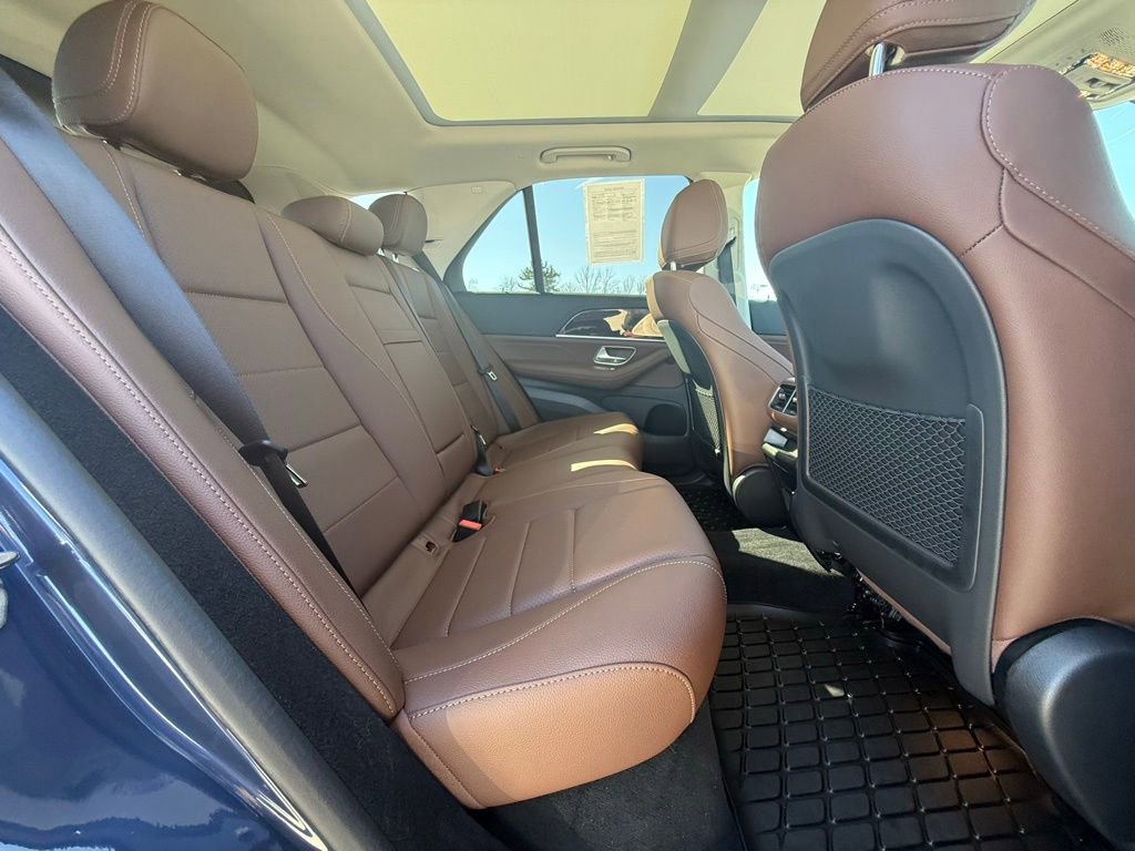 Used 2025 Mercedes-Benz GLE 350 4MATIC image 35