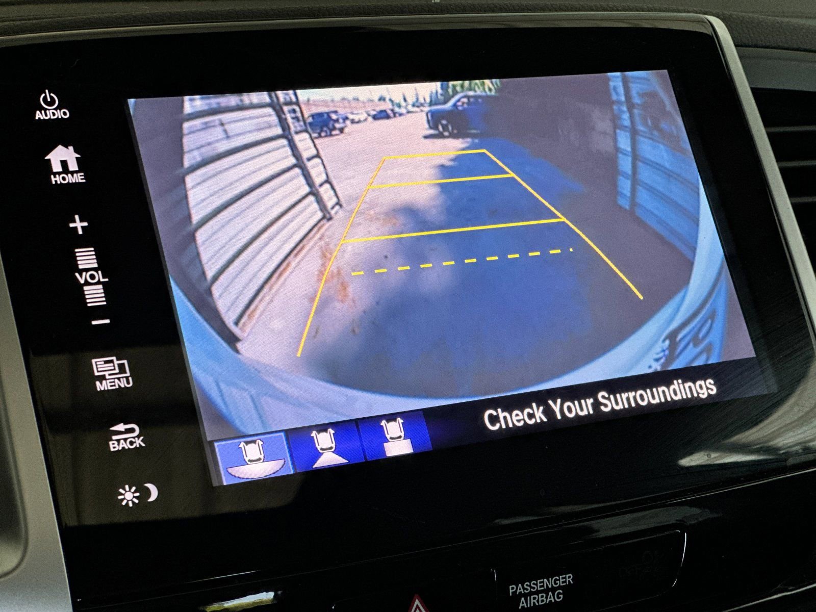 Used 2017 Honda Pilot Touring image 22