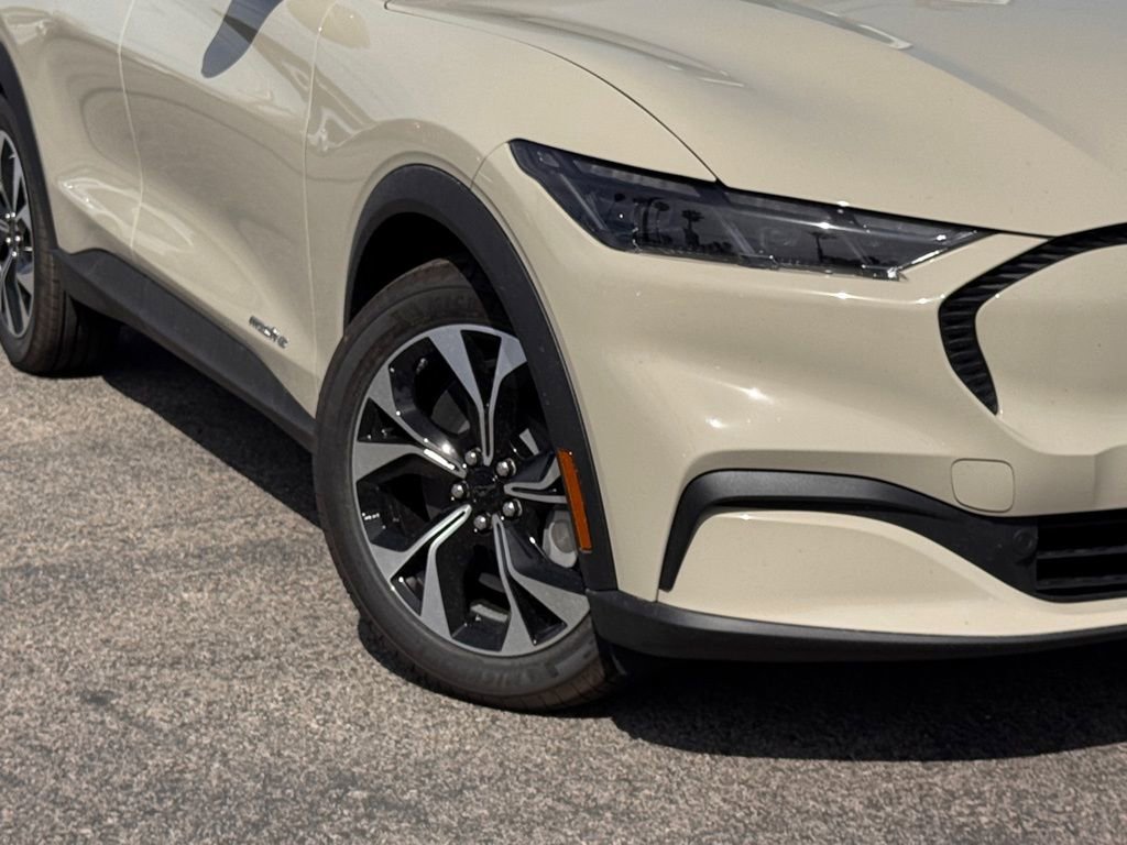 New 2026 Ford Mustang Mach-E Select image 4