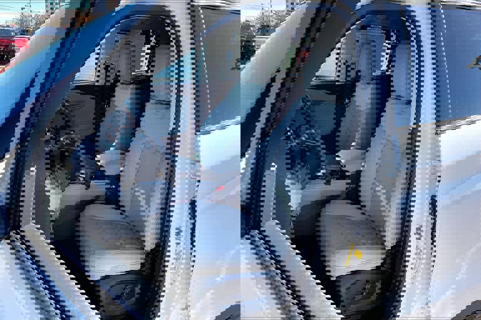 New 2026 Ford Explorer Active w/ Active Comfort Package image 9