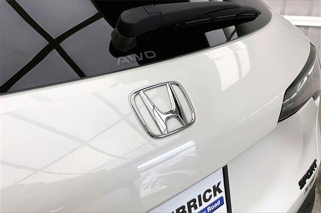 Certified 2023 Honda HR-V Sport image 31