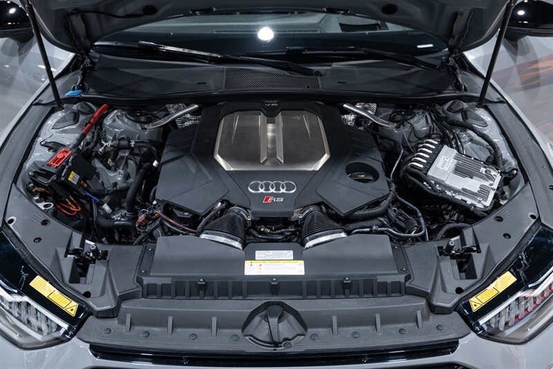 Used 2021 Audi RS 7 Sportback w/ Black Optic Package AWD/4WD image 46
