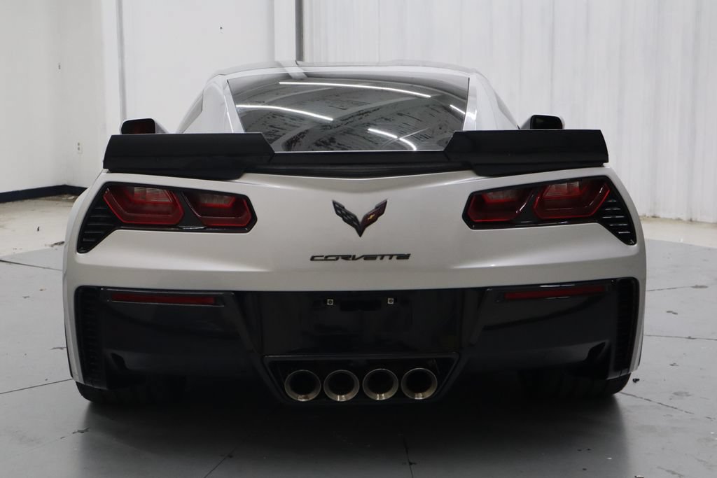 Used 2019 Chevrolet Corvette Grand Sport w/ Carbon Flash Badge Package RWD image 4