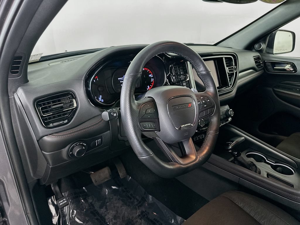 Certified 2023 Dodge Durango GT w/ Blacktop Package AWD/4WD image 17