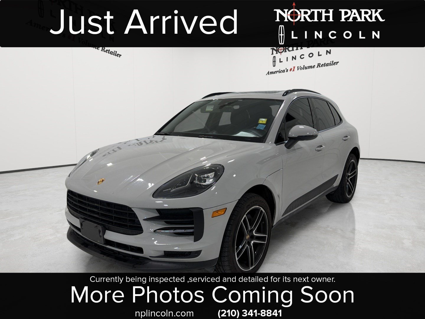 Used 2021 Porsche Macan AWD/4WD image 1