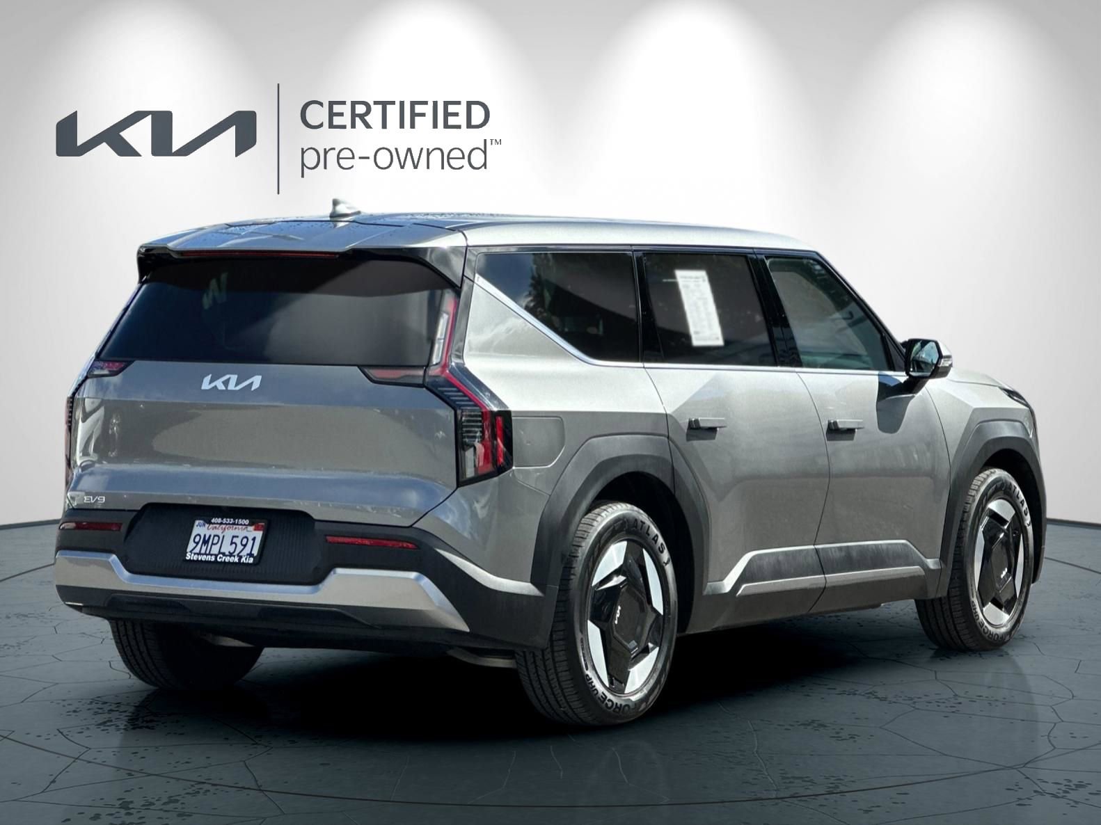 Certified 2024 Kia EV9 Light Long Range image 4