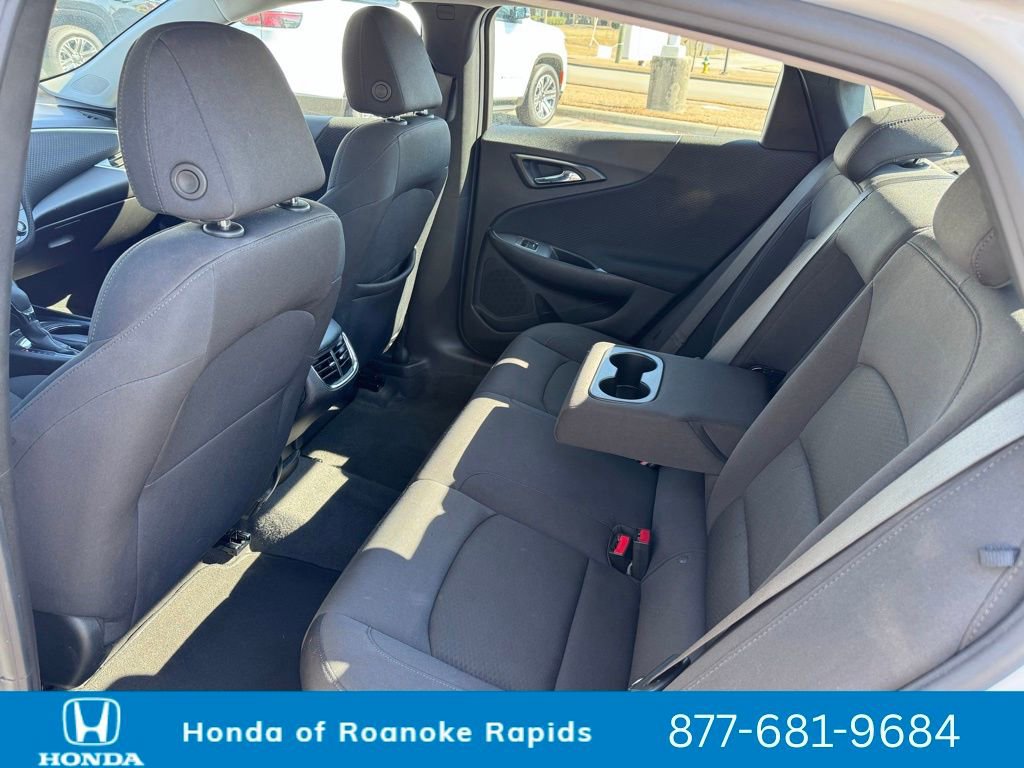 Used 2024 Chevrolet Malibu LT image 30