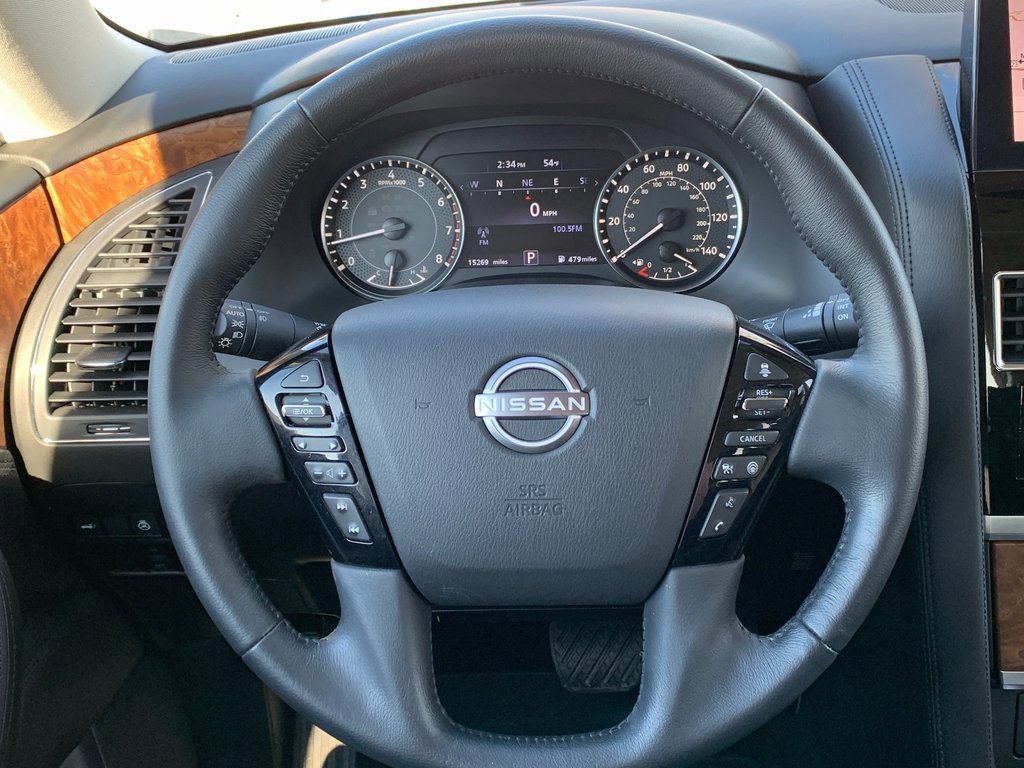 Used 2024 Nissan Armada SL w/ Captain's Chairs Package image 10