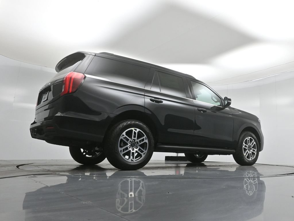 New 2026 Ford Expedition Active AWD/4WD image 47