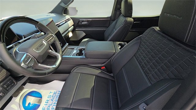 New 2025 GMC Sierra EV Denali image 32