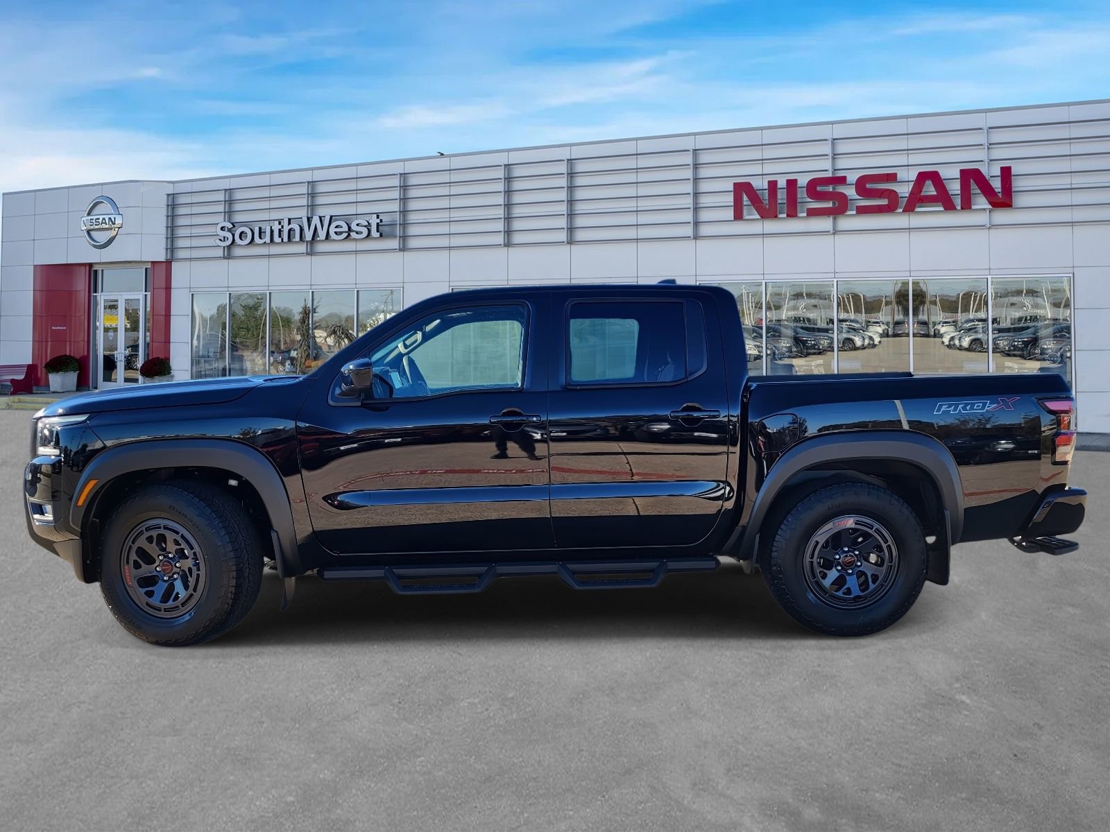 New 2026 Nissan Frontier Pro-X w/ Tow Package image 9