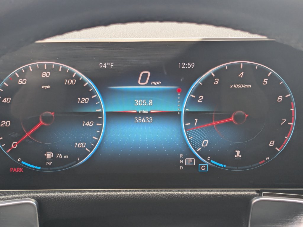 Certified 2021 Mercedes-Benz GLB 250 4MATIC image 13