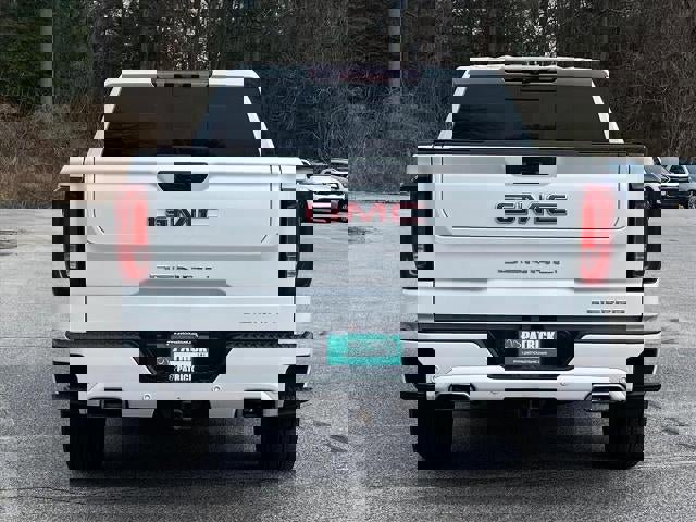Used 2023 GMC Sierra 1500 Denali image 4