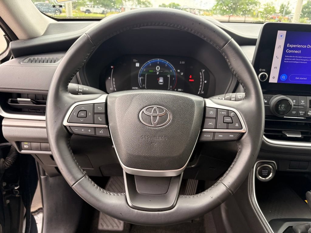 Used 2025 Toyota Grand Highlander AWD image 21