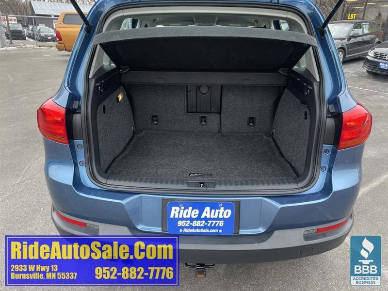 Used 2017 Volkswagen Tiguan S image 27