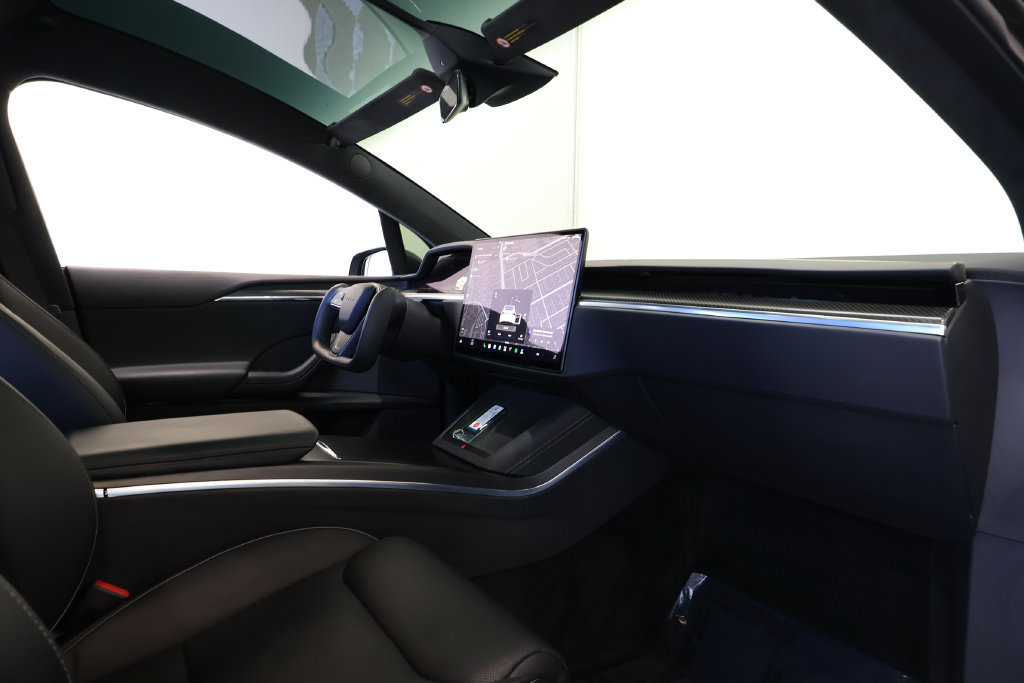 Used 2022 Tesla Model X Plaid AWD/4WD image 21