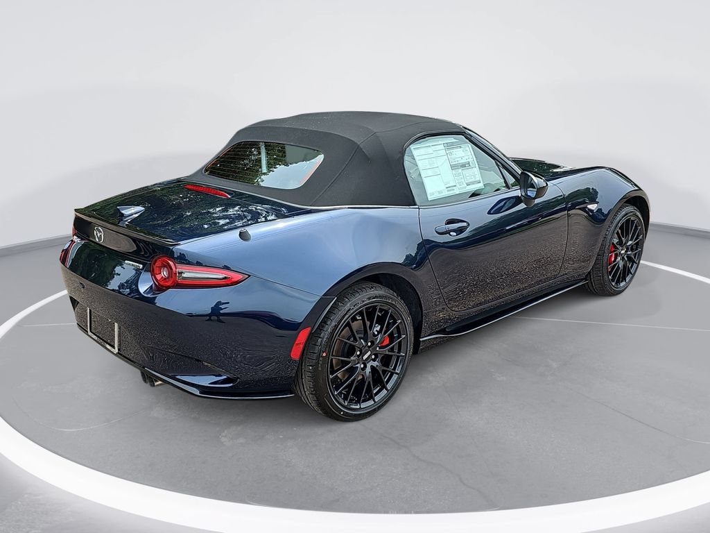 New 2026 MAZDA MX-5 Miata Club w/ Interior Package RWD image 5