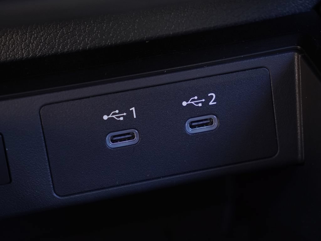 New 2026 Nissan Kicks SV w/ Cold Weather Package FWD image 18