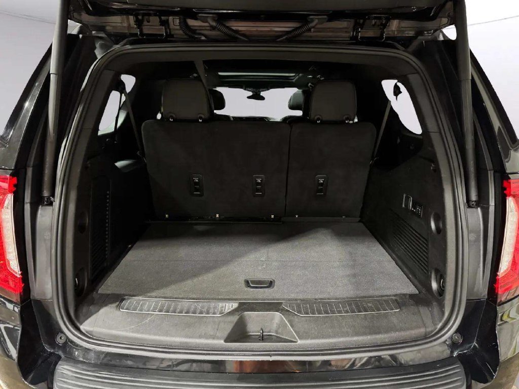 Used 2022 GMC Yukon XL Denali AWD/4WD image 30
