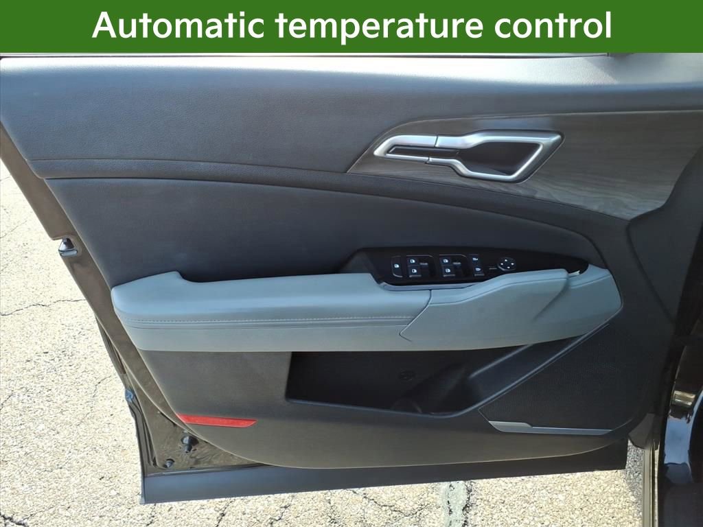 Used 2023 Kia Sportage X-Line w/ X-Line Premium Package image 24