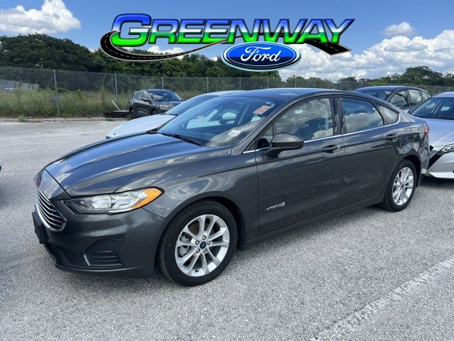 Used 2019 Ford Fusion SE