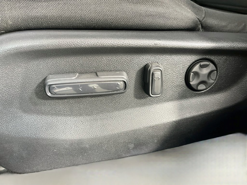 Used 2020 Honda CR-V EX image 22