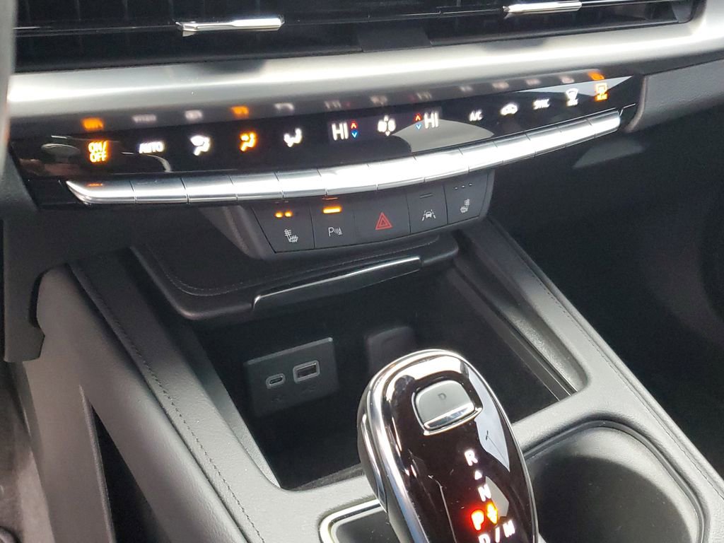 Certified 2024 Cadillac XT4 Sport w/ Cold Weather Package image 16