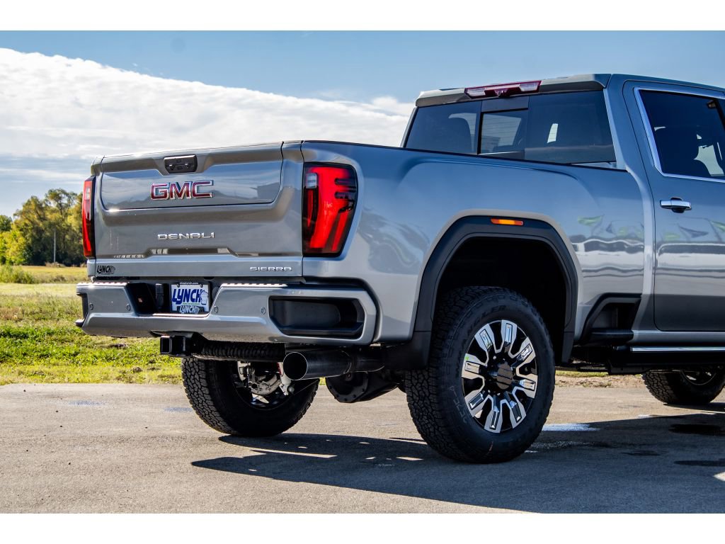 New 2026 GMC Sierra 3500 Denali w/ Denali Reserve Package image 19