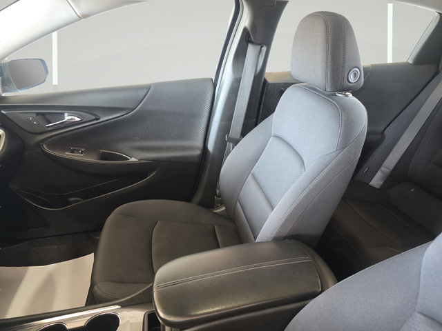 Used 2024 Chevrolet Malibu LT FWD image 22