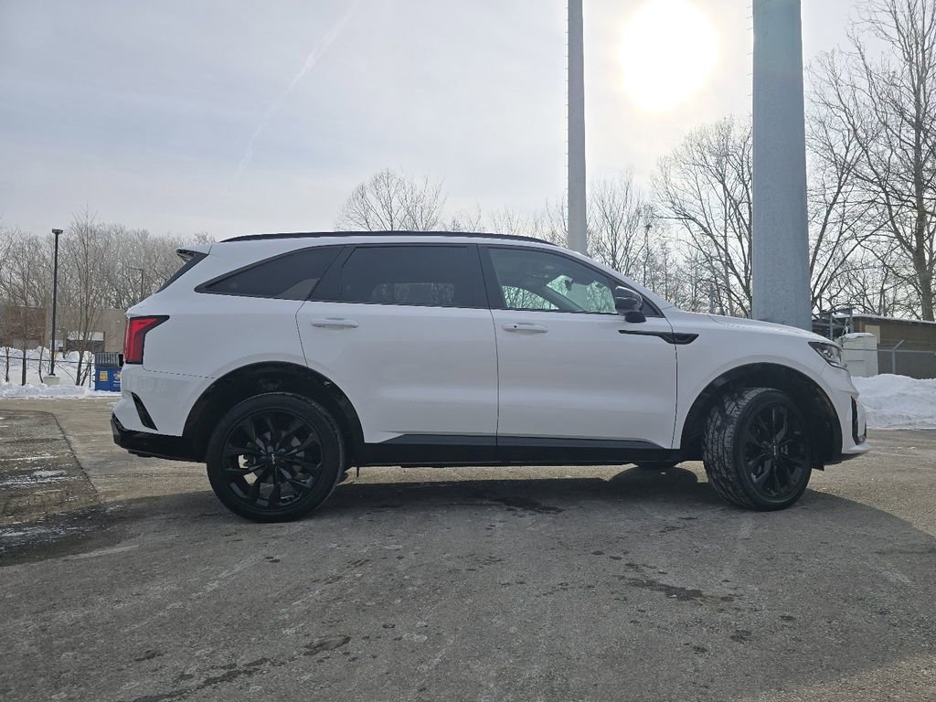Used 2022 Kia Sorento SX image 18