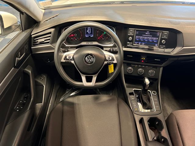 Used 2019 Volkswagen Jetta S image 18