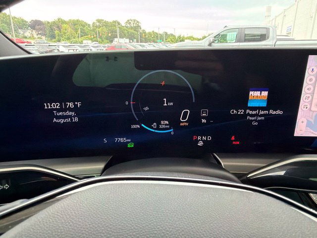 Used 2025 Cadillac Lyriq Luxury AWD/4WD image 21