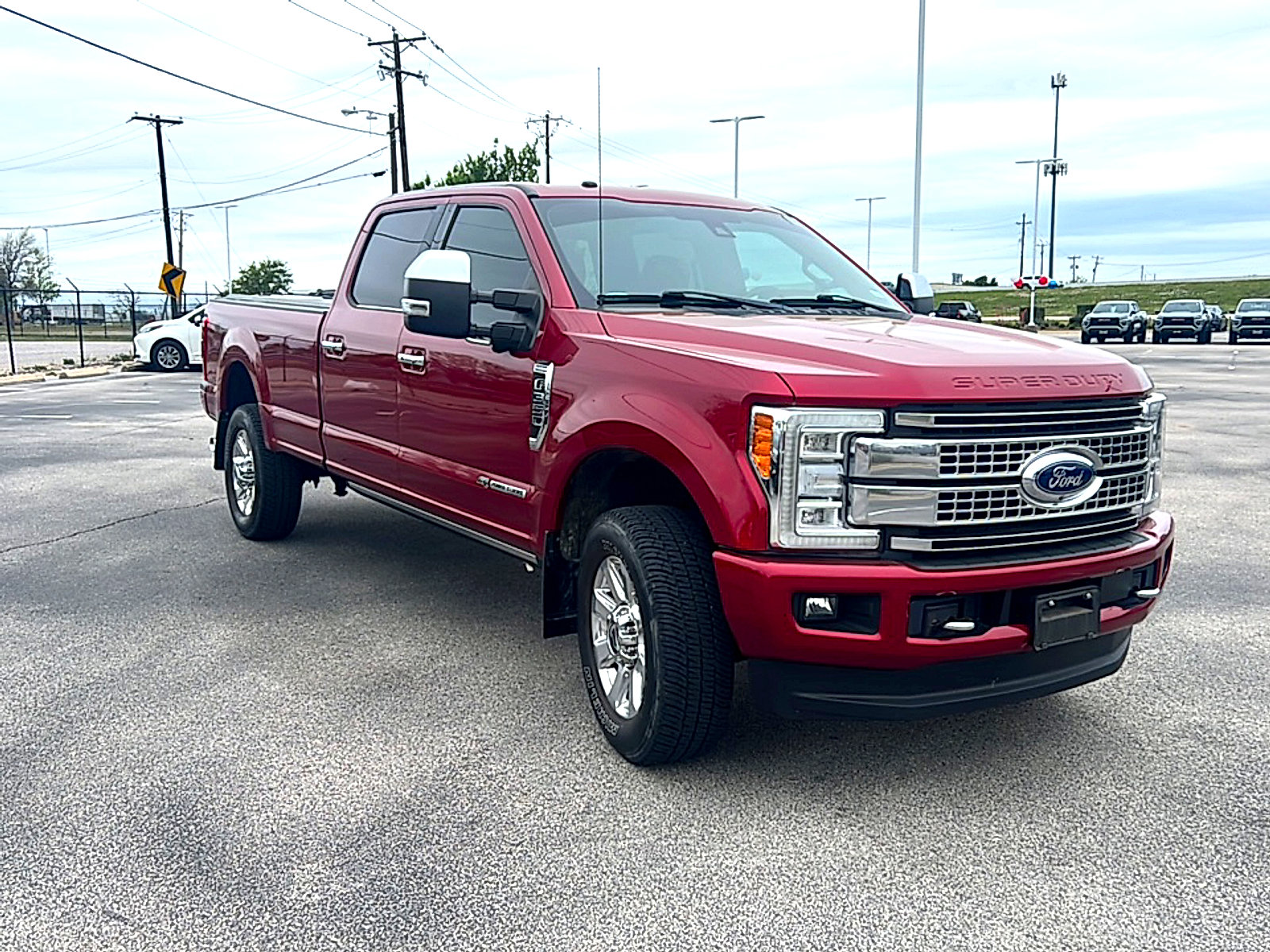 Used 2018 Ford F350 Platinum w/ Platinum Ultimate Package image 4