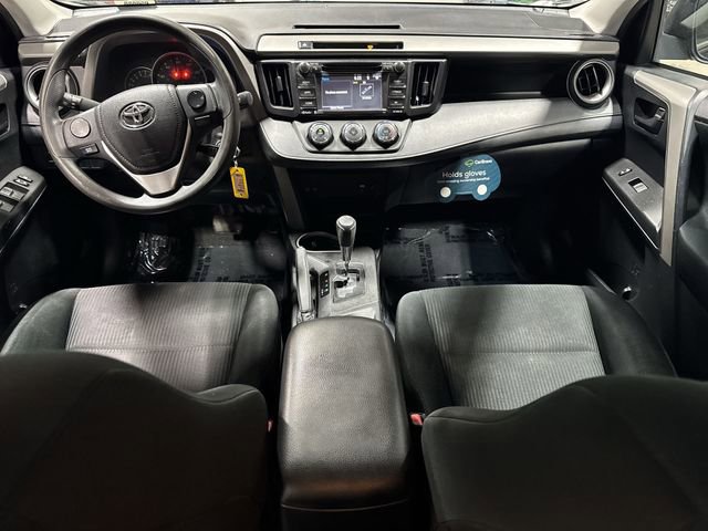 Used 2016 Toyota RAV4 LE image 18