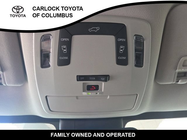 Used 2026 Toyota Sienna LE FWD image 29