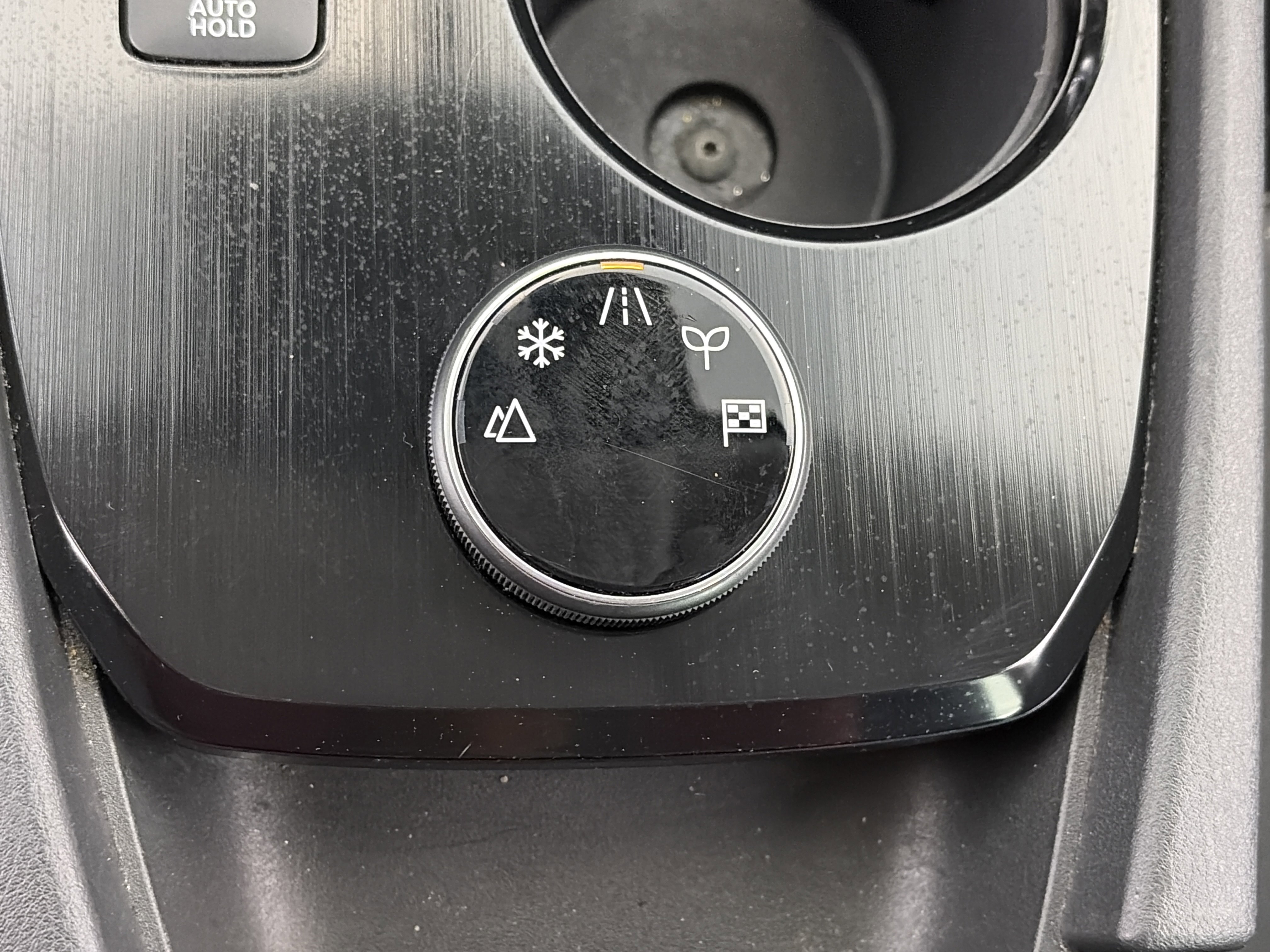 Used 2023 Nissan Rogue S image 24