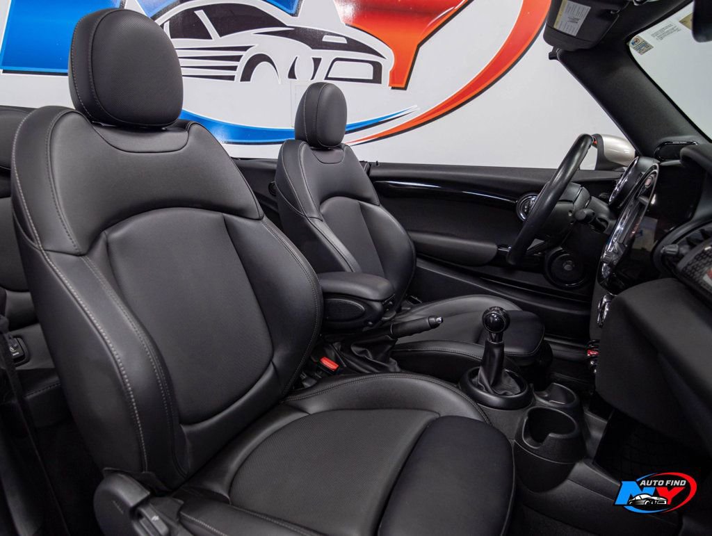 Used 2018 MINI Cooper S image 21