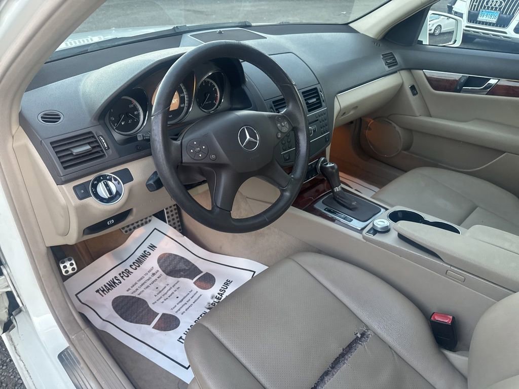 Used 2011 Mercedes-Benz C 300 4MATIC Sedan image 36