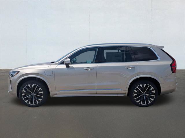 New 2026 Volvo XC90 T8 Plus w/ Protection Package Premier AWD/4WD image 3