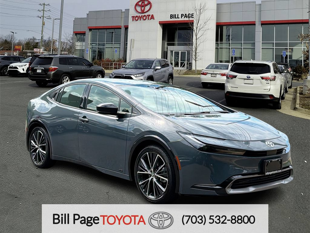 Used 2025 Toyota Prius XLE