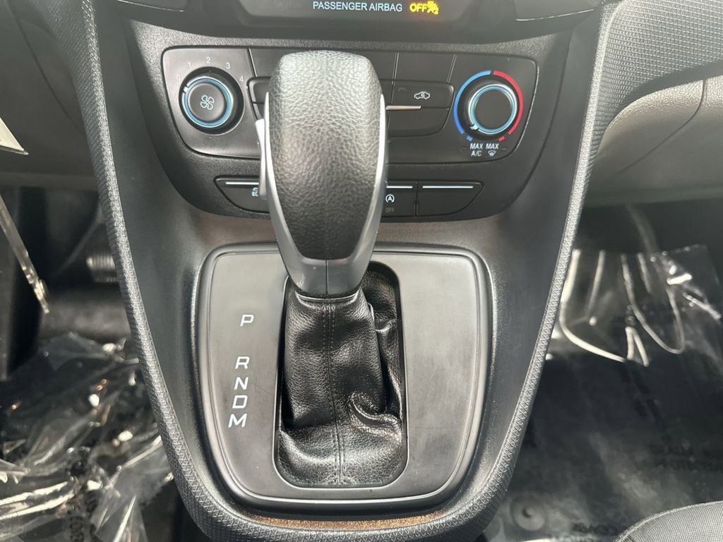 Used 2021 Ford Transit Connect XL image 18