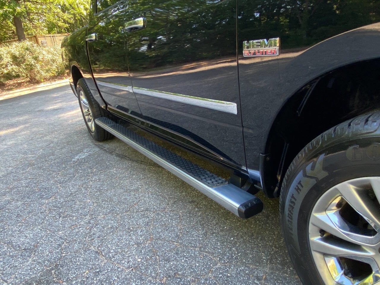 Used 2013 RAM 1500 Limited AWD/4WD image 65