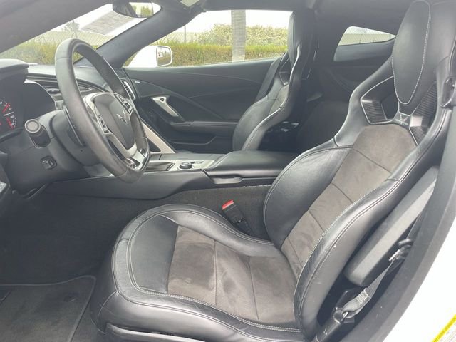 Used 2018 Chevrolet Corvette Stingray Coupe image 19