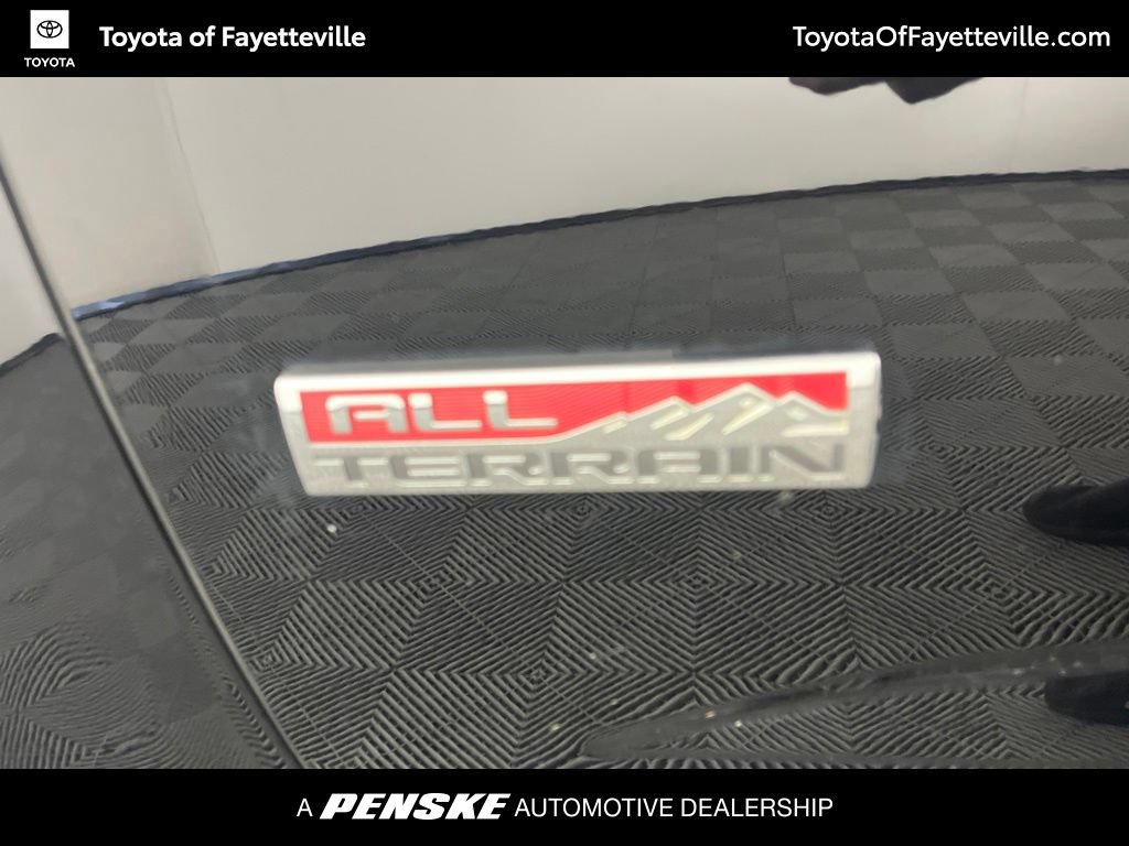 Used 2020 GMC Canyon All Terrain w/ All Terrain X Package AWD/4WD image 8
