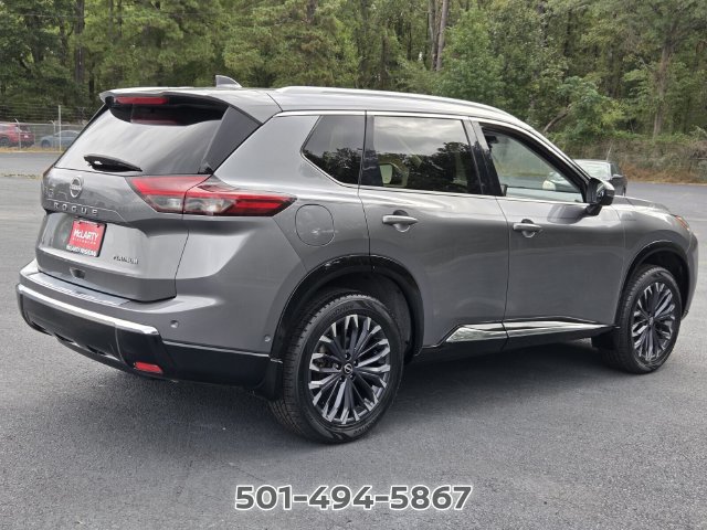 Certified 2024 Nissan Rogue Platinum w/ Platinum Premium Package FWD image 5
