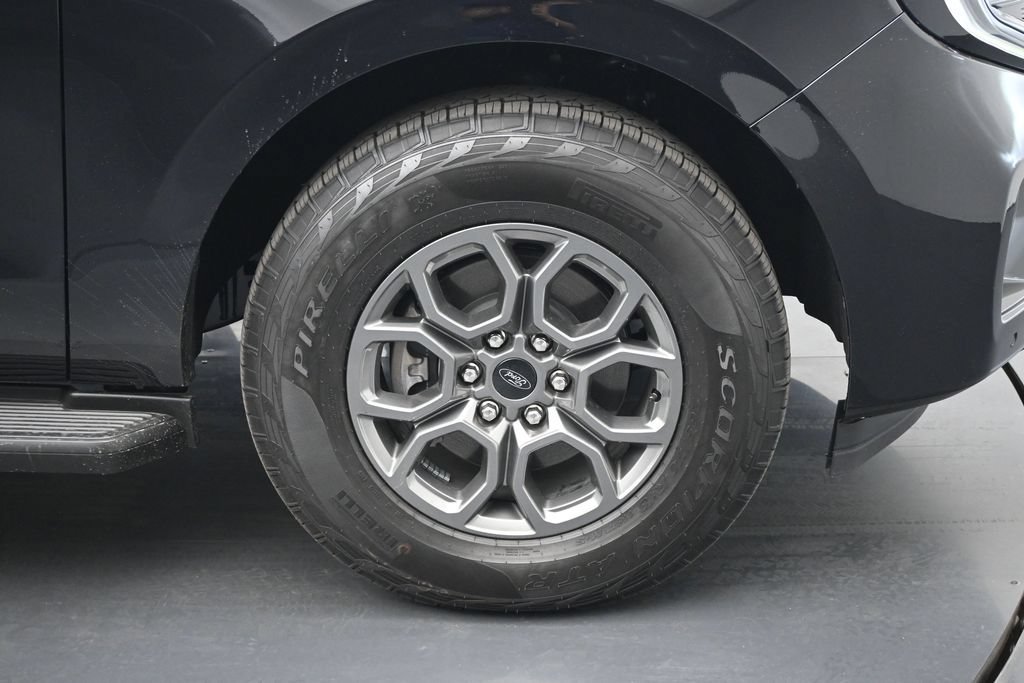 New 2026 Ford Expedition Active AWD/4WD image 25