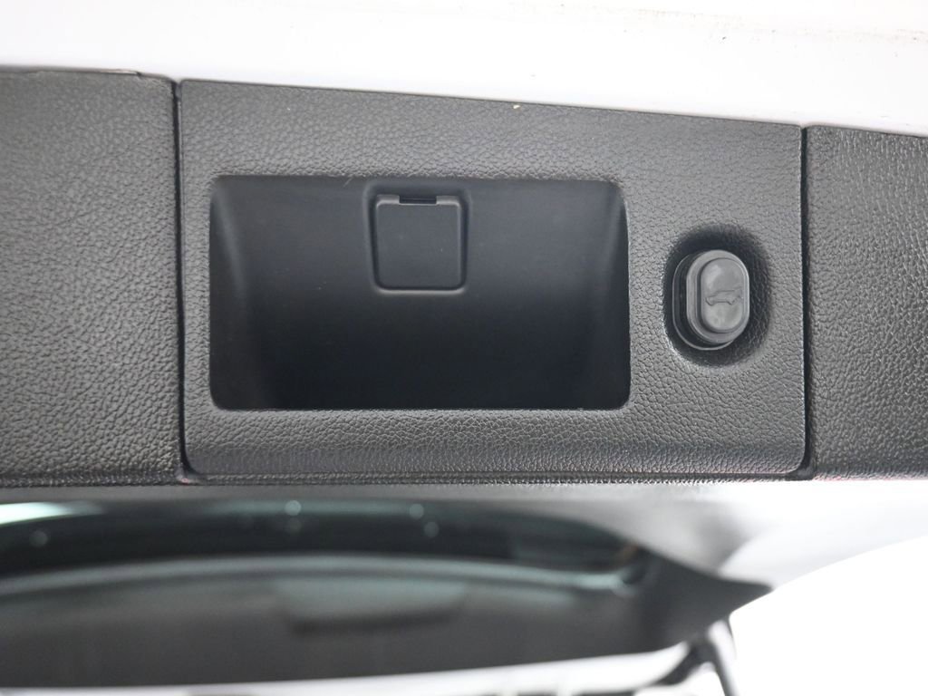 Used 2019 Chevrolet Tahoe LT w/ Luxury Package image 53